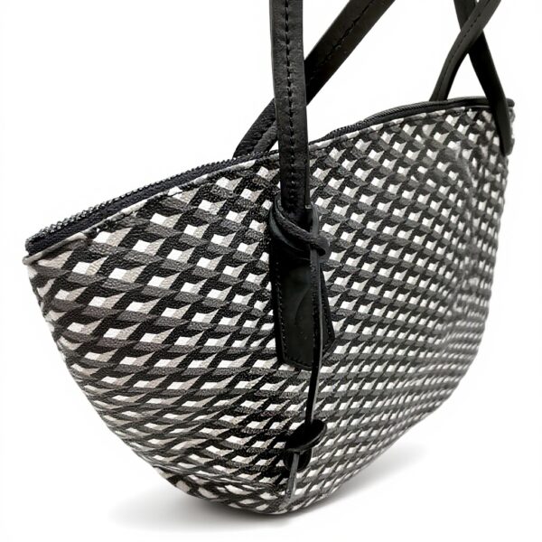 Sac Carolina cuir Italie femme design géométrique noir
